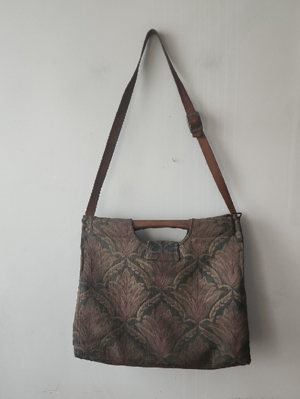 Tapestry Pattern Messenger Bag with Green Interior - Picture 10 of 15